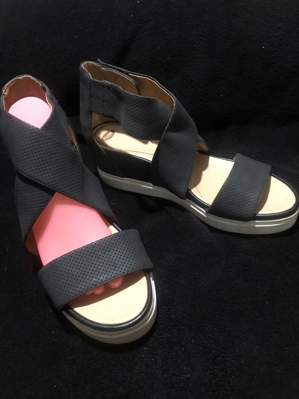 Dr Scholls Scout 10M Black Women’s Suede Wedge Sandals